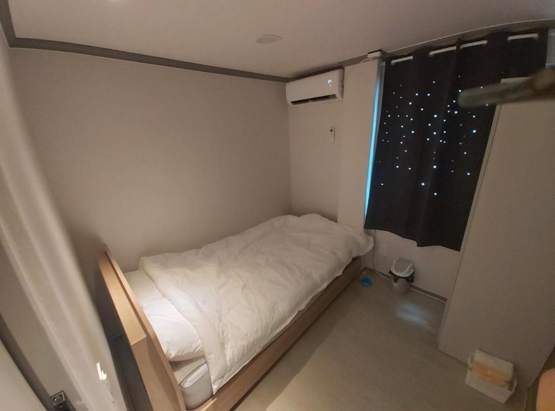 Ara Guesthouse Busan Bagian luar foto
